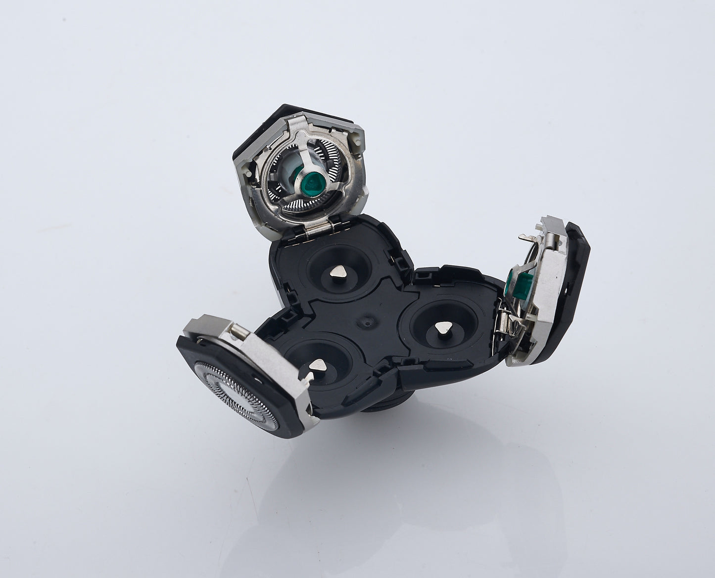 Universal Replacement Shaving Heads with Three Cutters