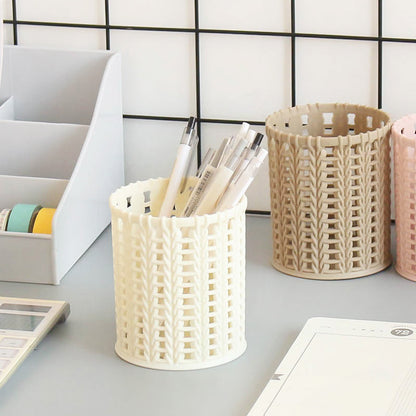 Stationery hollow small pen holder