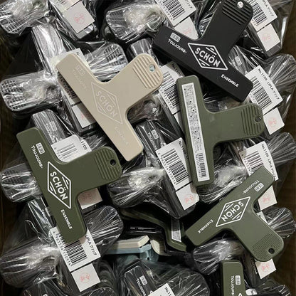 Japanese Retro Plastic Clip Notebook Stationery