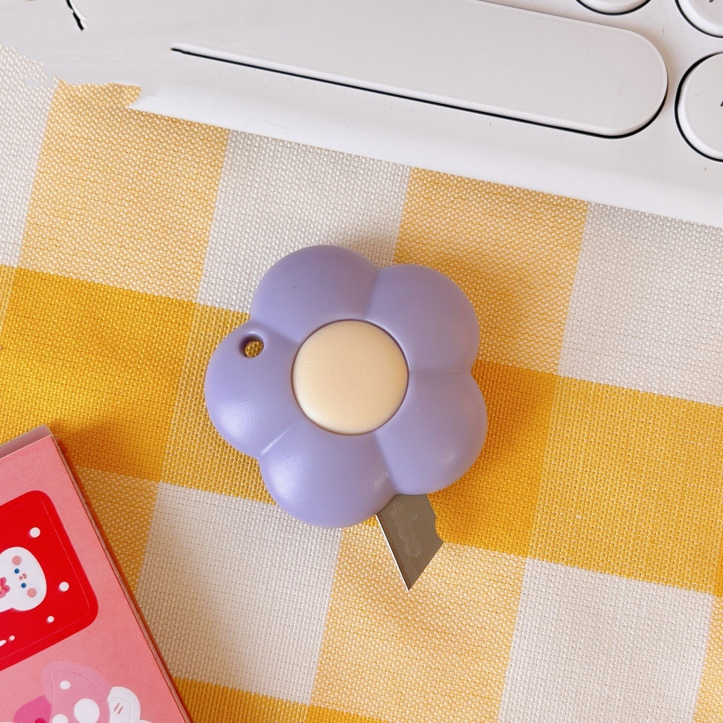 Students Create Flowers With Box Cutters